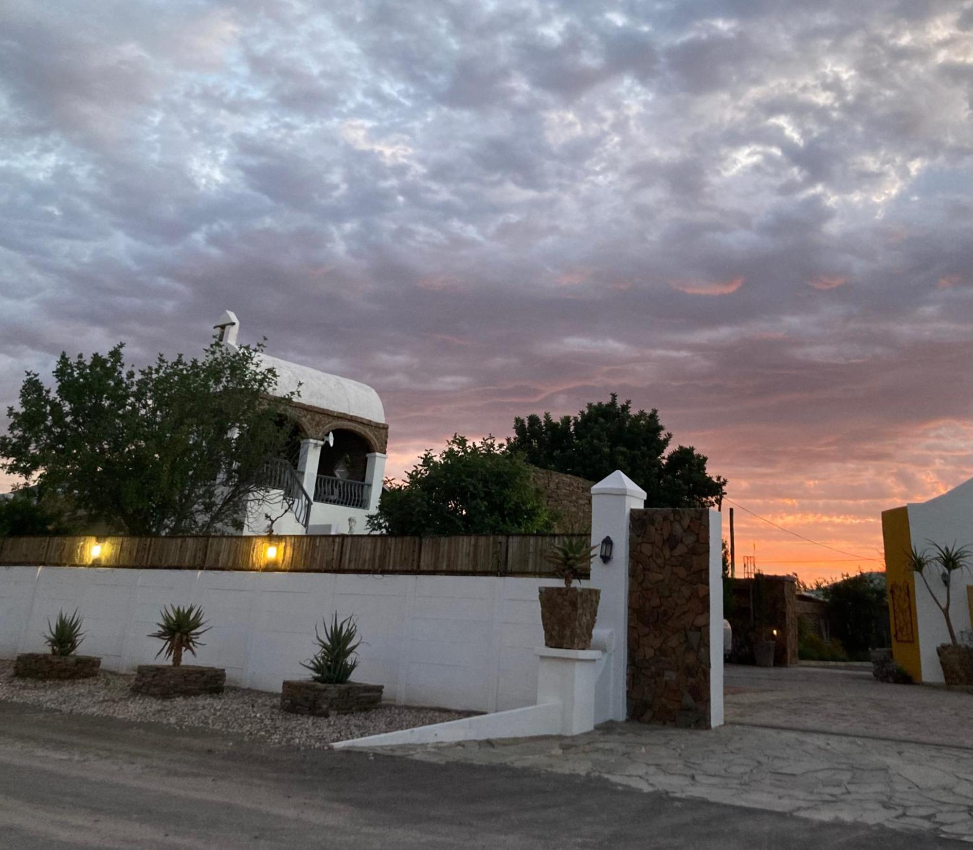 Villa Contessa Beaufort West Exterior foto